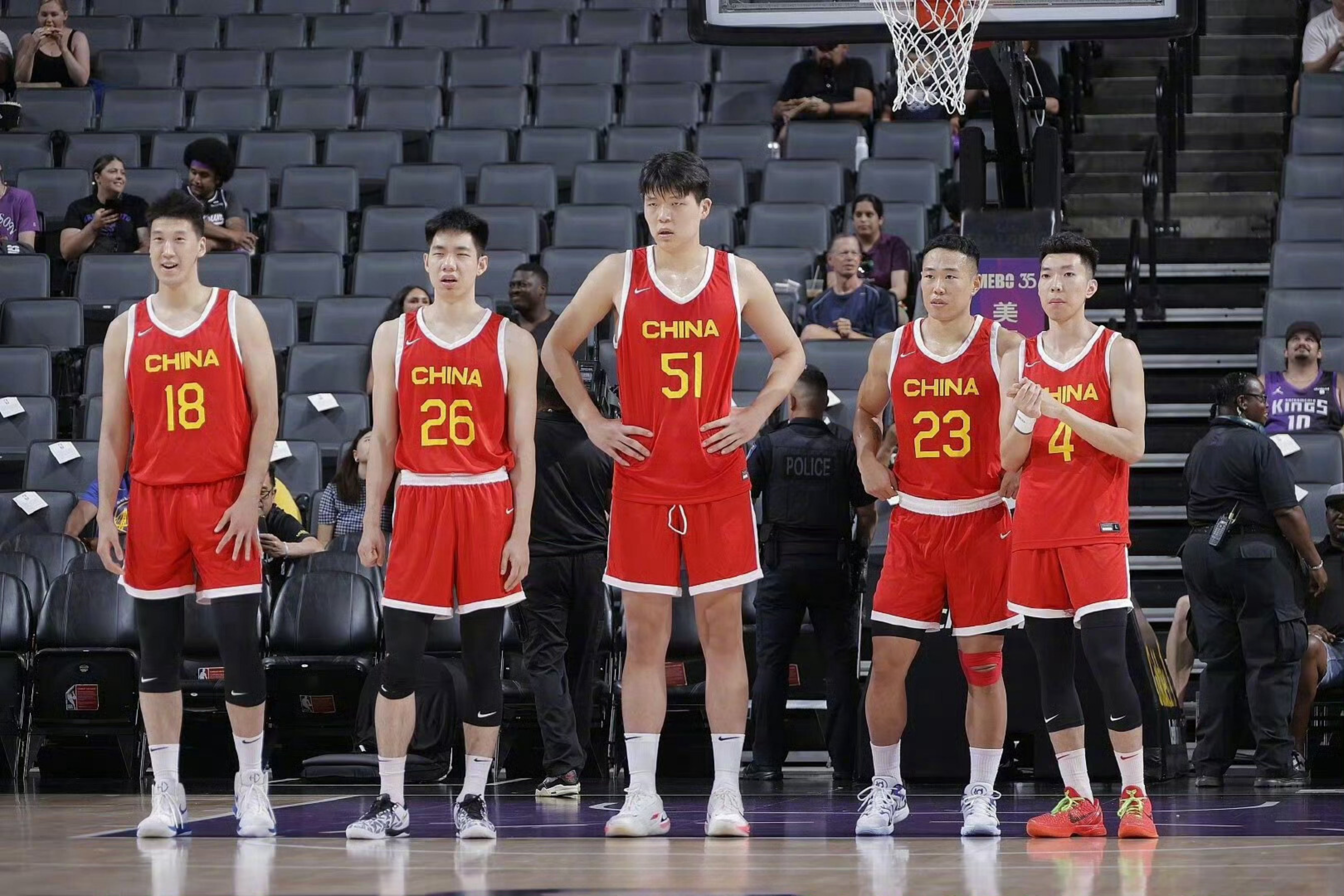 包含中国职业篮球联赛球员技战术精湛的词条